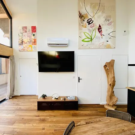 Loft Arty A 800 Metres De La Avec Jacuzzi וולט-סור-מר