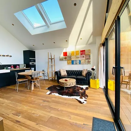 Loft Arty A 800 Metres De La Avec Jacuzzi *