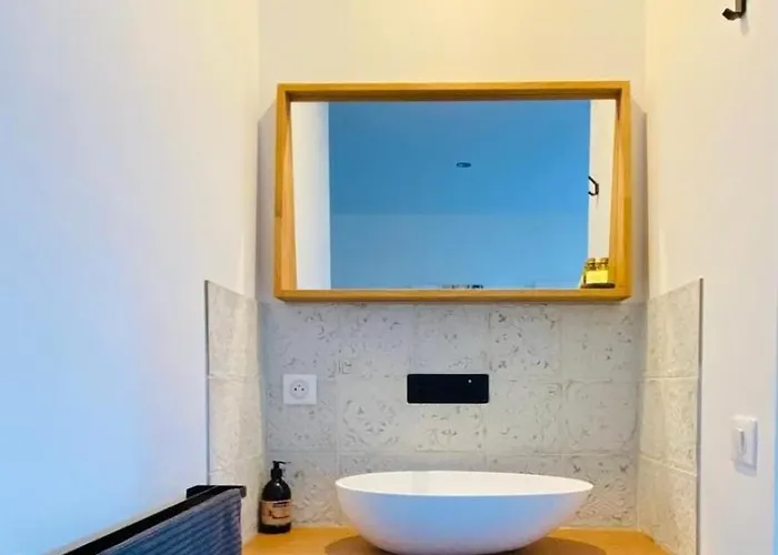 Loft Arty A 800 Metres De La Avec Jacuzzi *